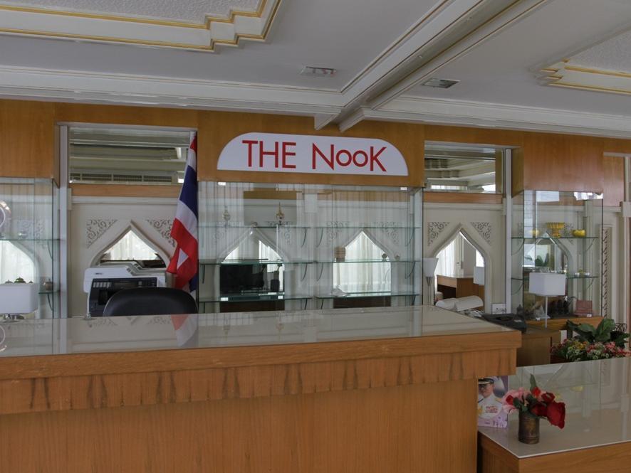 The Nook Pratunam Bangkok Exteriör bild